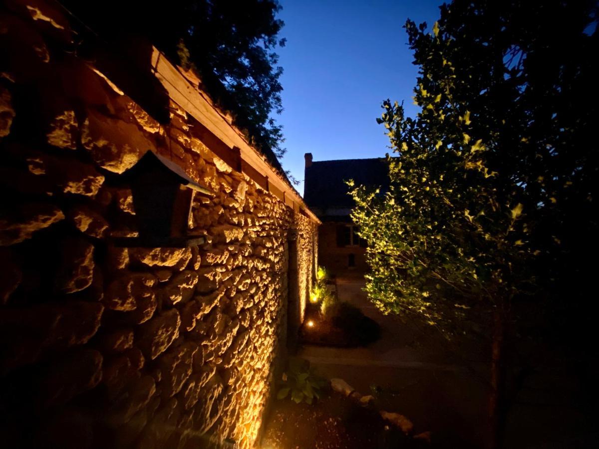 Domaine De Cazal - Gite 2 Pers Avec Piscine Au Coeur De 26 Hectares De Nature Preservee Saint-Cyprien  Ngoại thất bức ảnh